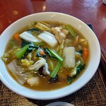 チャイナグリル マダムシェンロン 広島 - 五目タンメンハーフ