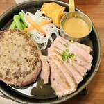 グリルフクヨシ 平塚店 - とろけるハンバーグ＆山形豚ロースステーキ