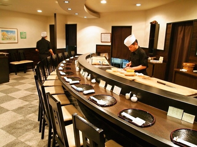 Sushi Dokoro Shiawase photo 4
