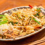 クラビ バイ チェディルアン - 