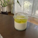 道の駅 びわ湖大橋米プラザ - 社員マスカット入りで、真面目にバリ旨\(//∇//)\