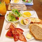 ビストロ アン ファミーユ - 