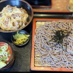 そば処 いながわ - 鶏の唐揚げ丼セット（¥1200）