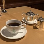 万平ホテル メインダイニングルーム - 