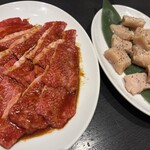 焼肉と精肉のひら山 - 並ロース　上ミノ