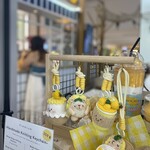 Make me Mango Central World - 