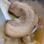 Ramen FeeL - 豚バラ、適度な脂身。