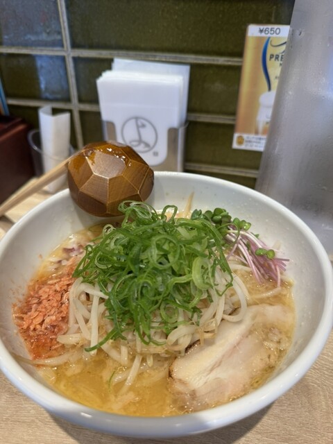 Yottekoya Shinjuku Minamiguchi Ten