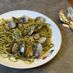 ウィンクル - アサリのバジリコ