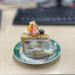 ルジャンドル - バームトルテを事務所の机上で味わう（笑）