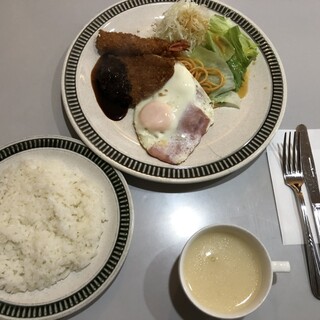 レストラン三幸_1