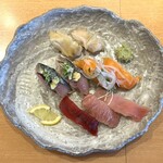 回転寿司　すし丸 - 料理写真:つぶ貝・真アジ・生サーモン・まぐろ三昧・わさび