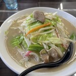 九州ラーメン 一心亭 - 並でこのボリューム