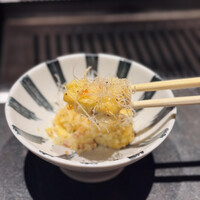 焼肉かなう - 煌めきポテトサラダ~トリュフ添え~ 持ち上げ