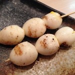 和鶏屋 - H.26.11.13.夜 半熟うずら @140円