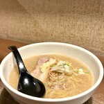 らーめん 三ツ和屋 - 味噌ラーメン