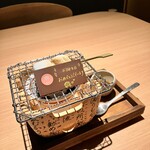 界 奥飛騨 - みたらし真珠麿、さるぼぼのイラストもかわいい♪