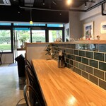 ボン・ヴォイージ - 店内