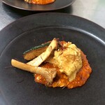 CHINESE DINING 瑞 - 乾焼炸魚塊