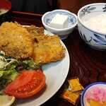 かごや - アジフライ定食ご飯小盛　950円(2025年10月)