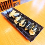 やぶ善 - 手を掛けて包んでくれる、"山芋いそべ揚げ"。