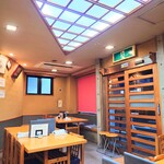 やぶ善 - 玄関方向、夜の景色。