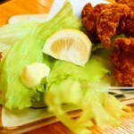 やぶ善 - 冷たくてシャキシャキの"レタス"を添えてくれるのが嬉しい心遣い。