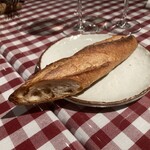 コントルノ食堂 - バゲット