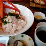 KAN-ICHI - カニのがっせぇ丼。