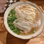 間借りそば - 三枚肉そば¥900　サテライトアングル