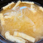 Kappa壽司 村上店 - 玉ねぎと油揚げの味噌汁