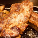原宿 御好燒＆鐵板燒 Yaiyai - 熱騰騰多汁的鐵板肋排