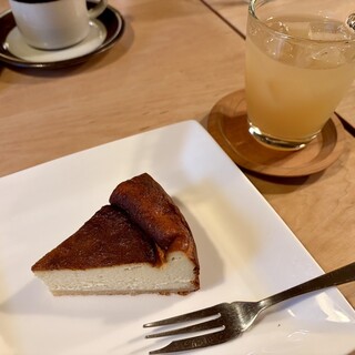 北の住まい設計社 カフェ_1