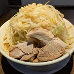 豚仙人 - 国産ミニ豚ラーメン