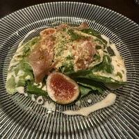 DINING & BAR TABLE 9 TOKYO - 