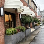 ラトリエ・ドゥ・ミッシェルブラン - 外観