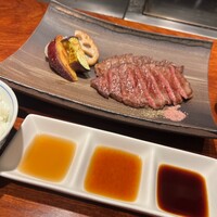 鉄板焼　利花苑 - 