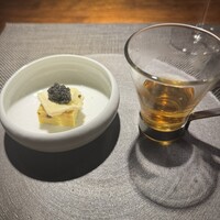 フィオッキ - さつまいも ガロチーズ キャビア　野菜出汁のスープ