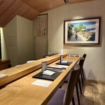 銀座 幸の羽 - カウンター席