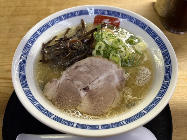 Hakata Nagahama Ramen Donryu photo 3