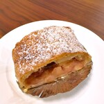 グリュッケンベルグ - アプフェルシュトゥルーデル（550円）