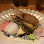 ほむら - 黒鮑、あおりイカ、牡丹海老、まぐろなど