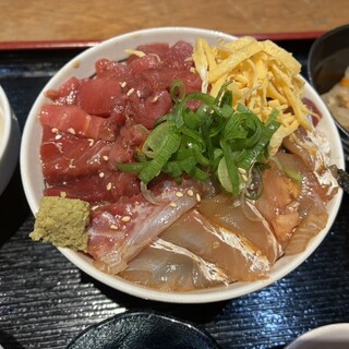 天然魚と七輪焼き 隠れ居酒屋 雑魚や_1