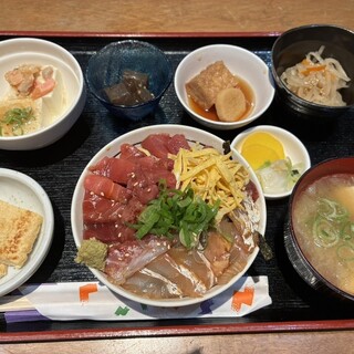 天然魚と七輪焼き 隠れ居酒屋 雑魚や_0