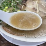 らーめん楓神 - アブラ抜きをお願いしたのでクリーミー感が凄い‼️