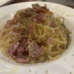 魚とナポリピザ BISTRO HAMA TIME - 