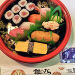 銀のさら - 料理写真:初音（はつね）ネタ入れ替え、シャリ小さめ