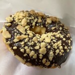 ドーナツ・ベーグル専門店 ふわもち邸 - 岩塩ピーナッツ