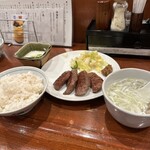 牛たん料理 閣 ブランドーム本店 - 
