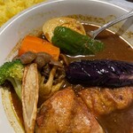 カレー リーブス - チキン野菜カレーの野菜を見えやすく〜